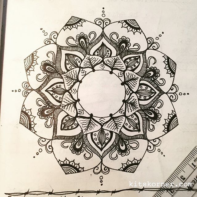 Nov 21-27 – Mandala Journal Closeup…